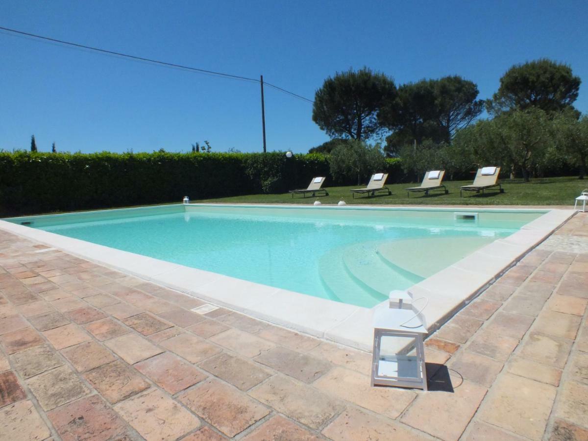 Agriturismo Wine Casale Villa Chiara Torgiano Dış mekan fotoğraf